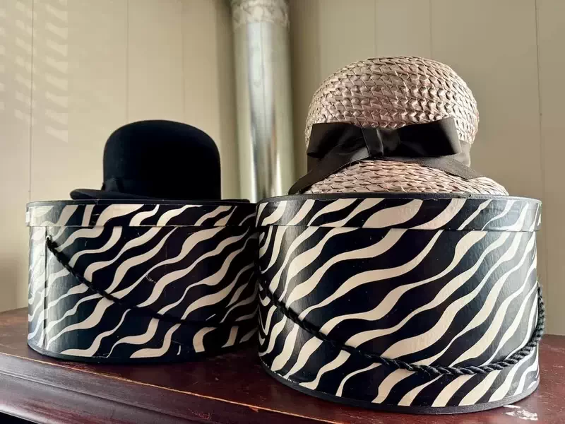  In its manufacturing heyday, Beacon was home to around 35 hat factories 
