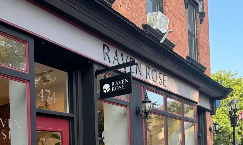  Raven Rose, a popular gift destination all year round. 