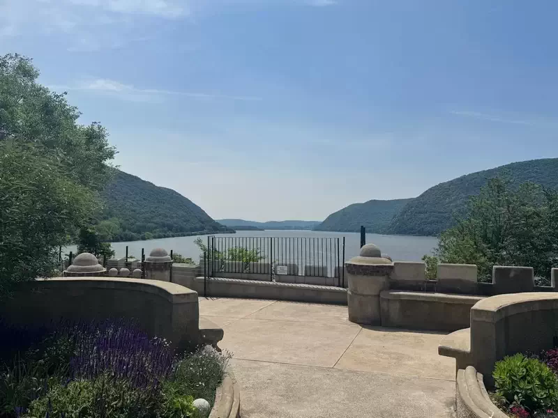  One of the many spectacular views from Bannerman Island. 