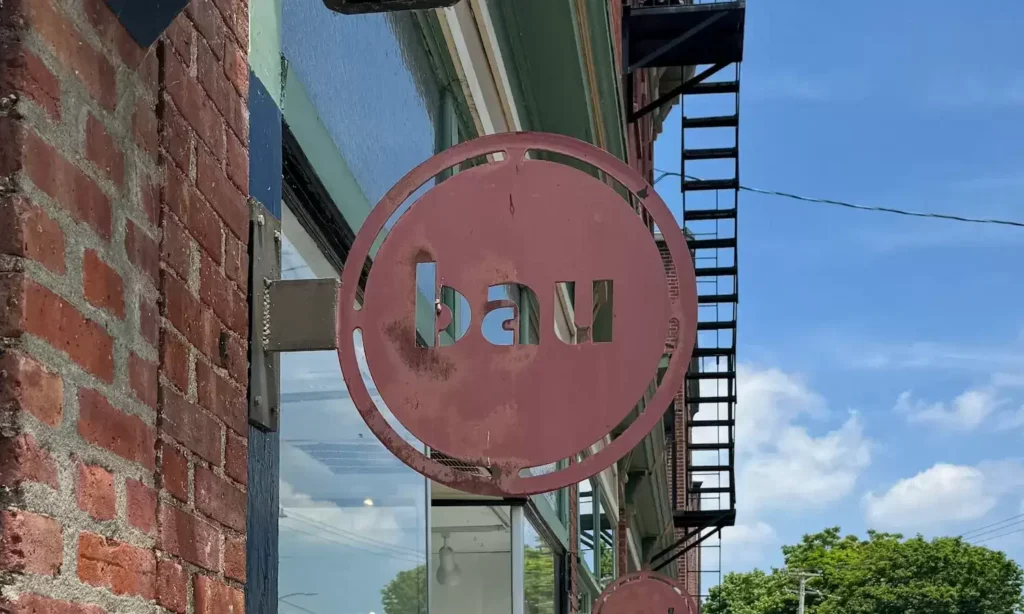 bronze gallery sign for bau gallery beacon new york