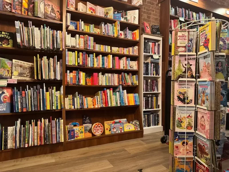  The introduction of Spanish language books began in the children’s book department. 